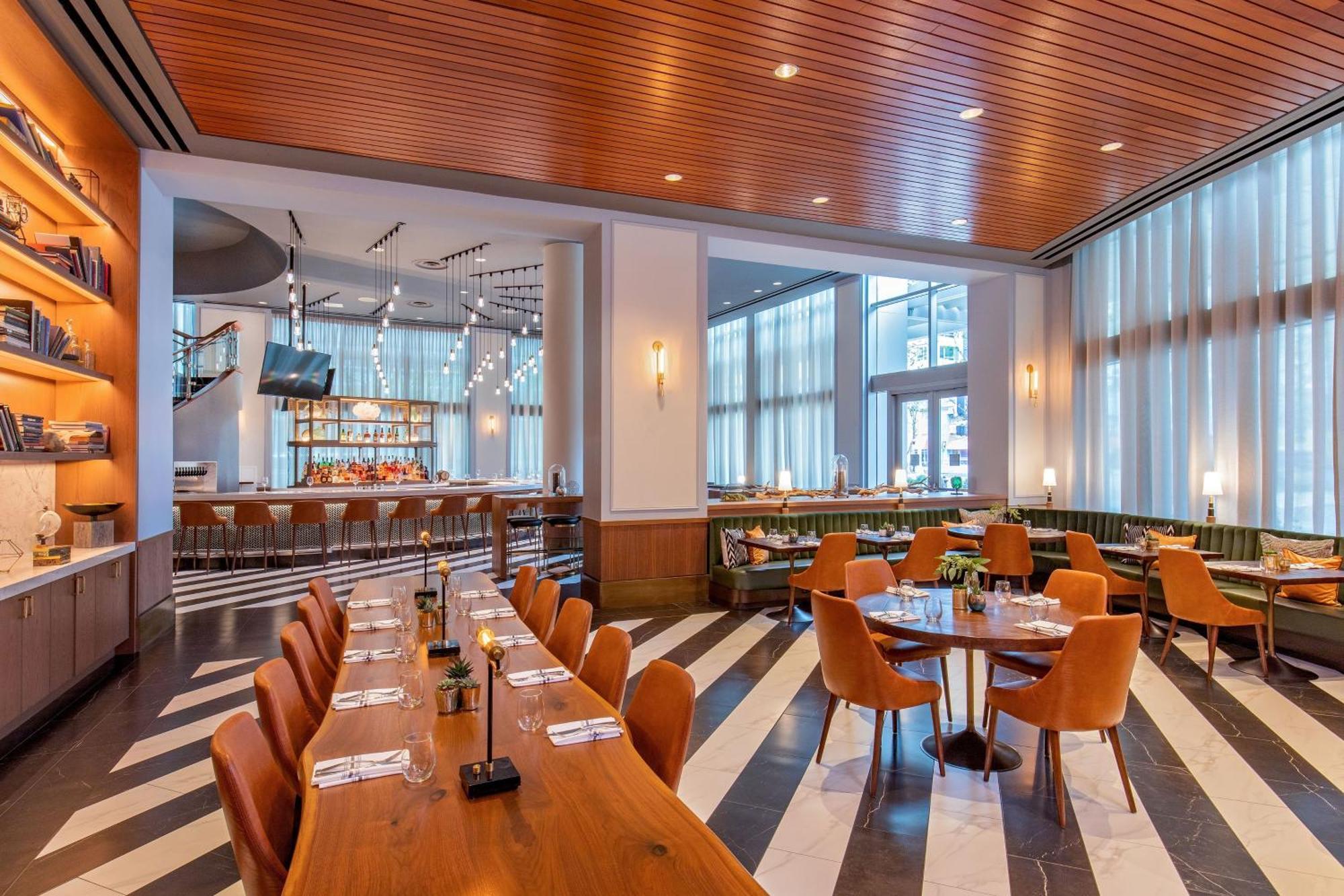 Hotel Renaissance Seaport District Boston