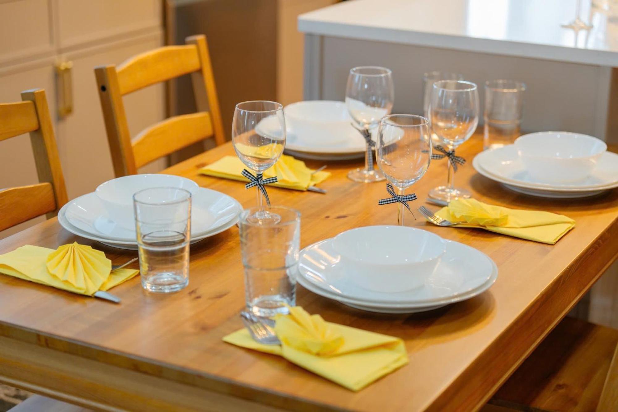 Apartment 82 - 3Br Boston - Stylish Stay Near Mbta *