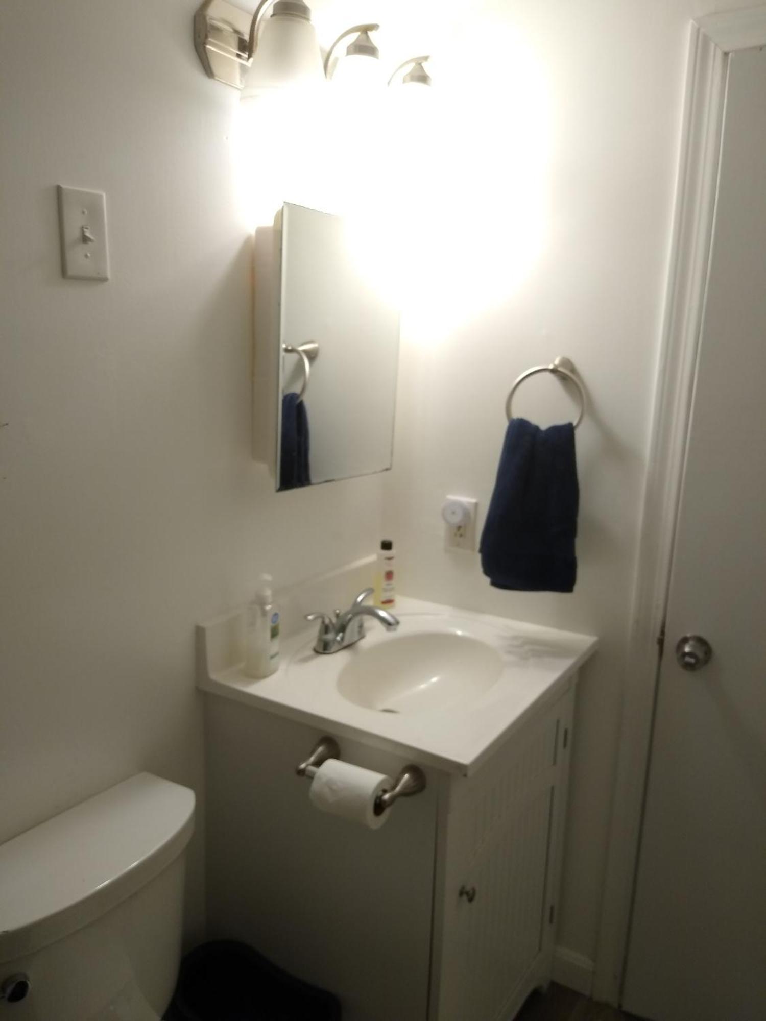 Yatch Homestay Boston