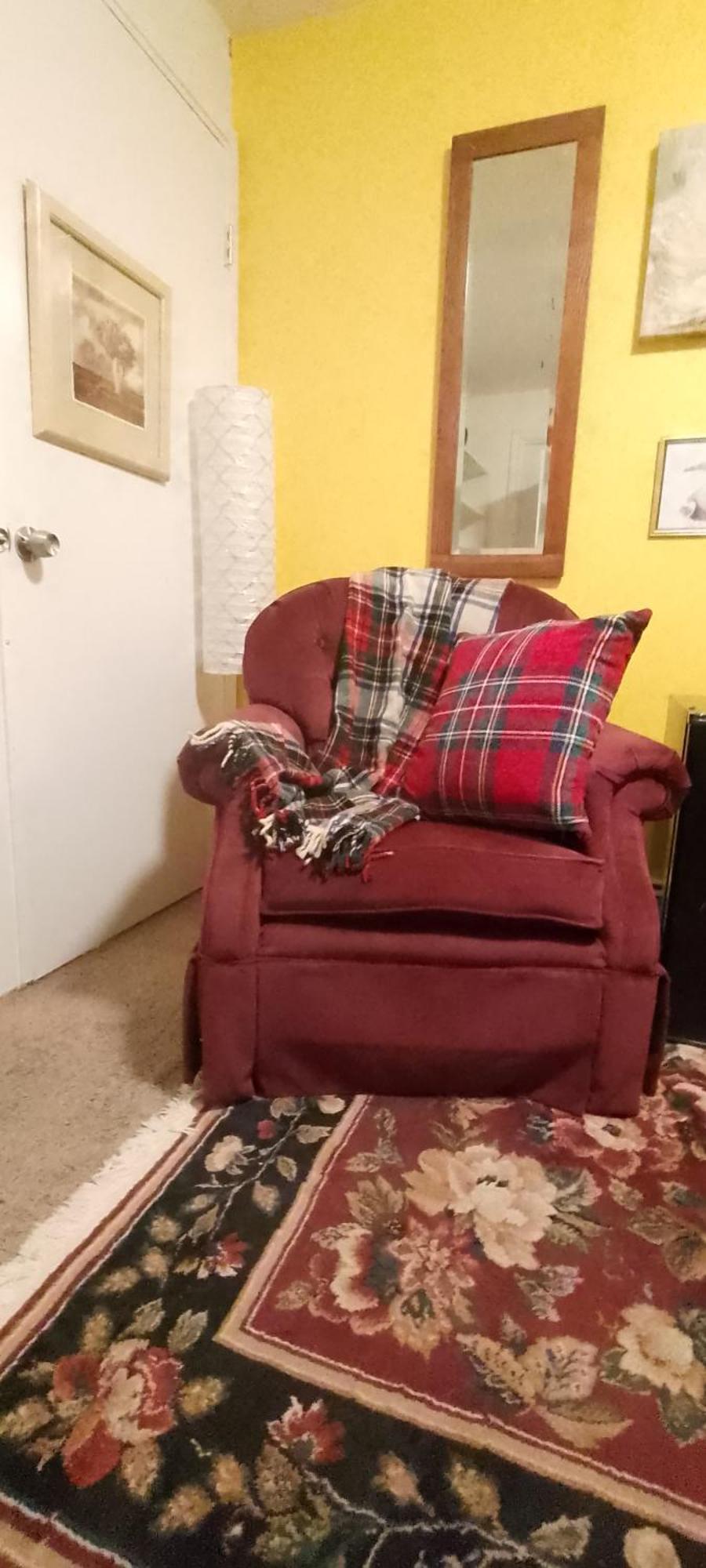 Yatch Homestay Boston
