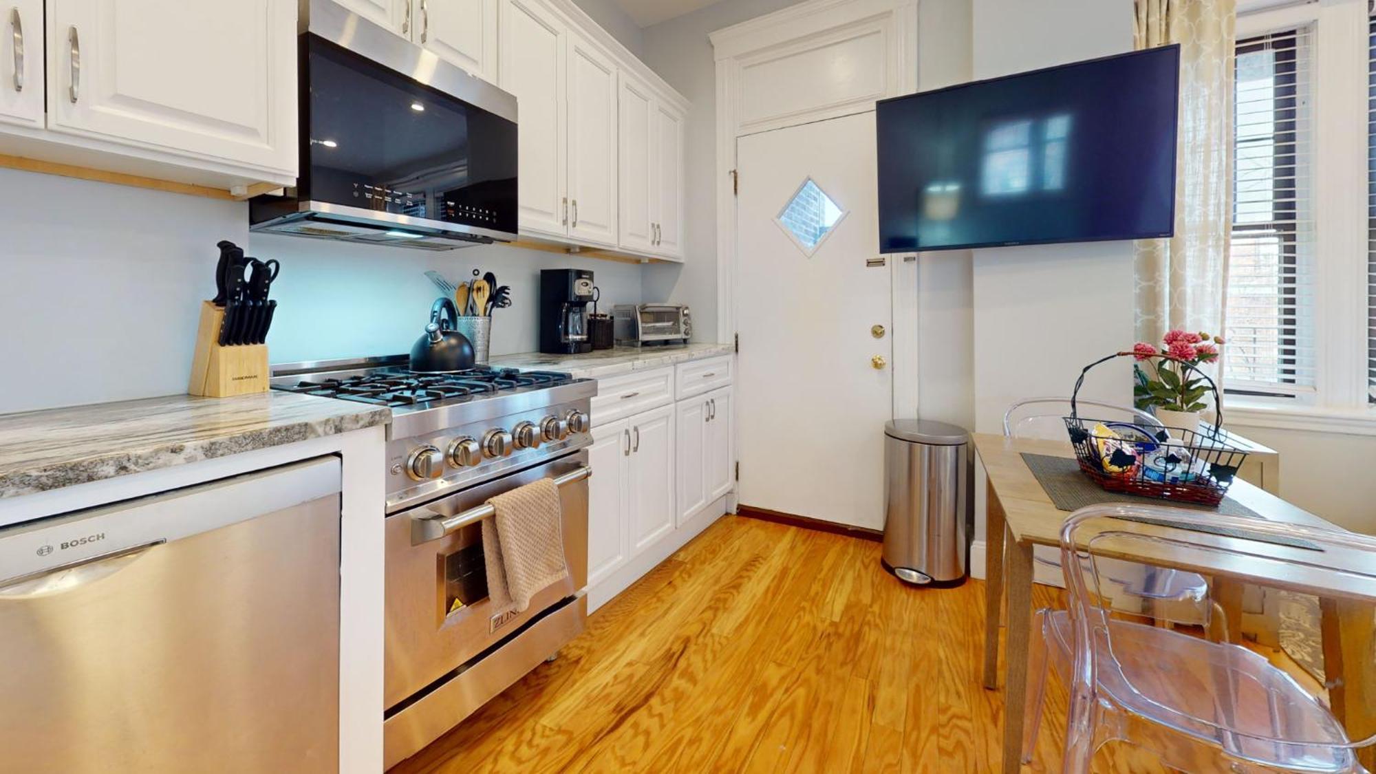 Sunny,cozy,near Bc,bu,boston,mbta Apartamento *