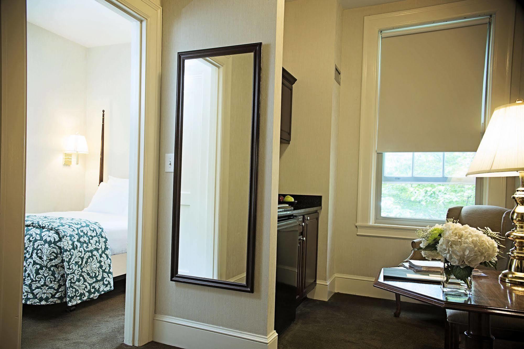 Hotel John Jeffries House 3*