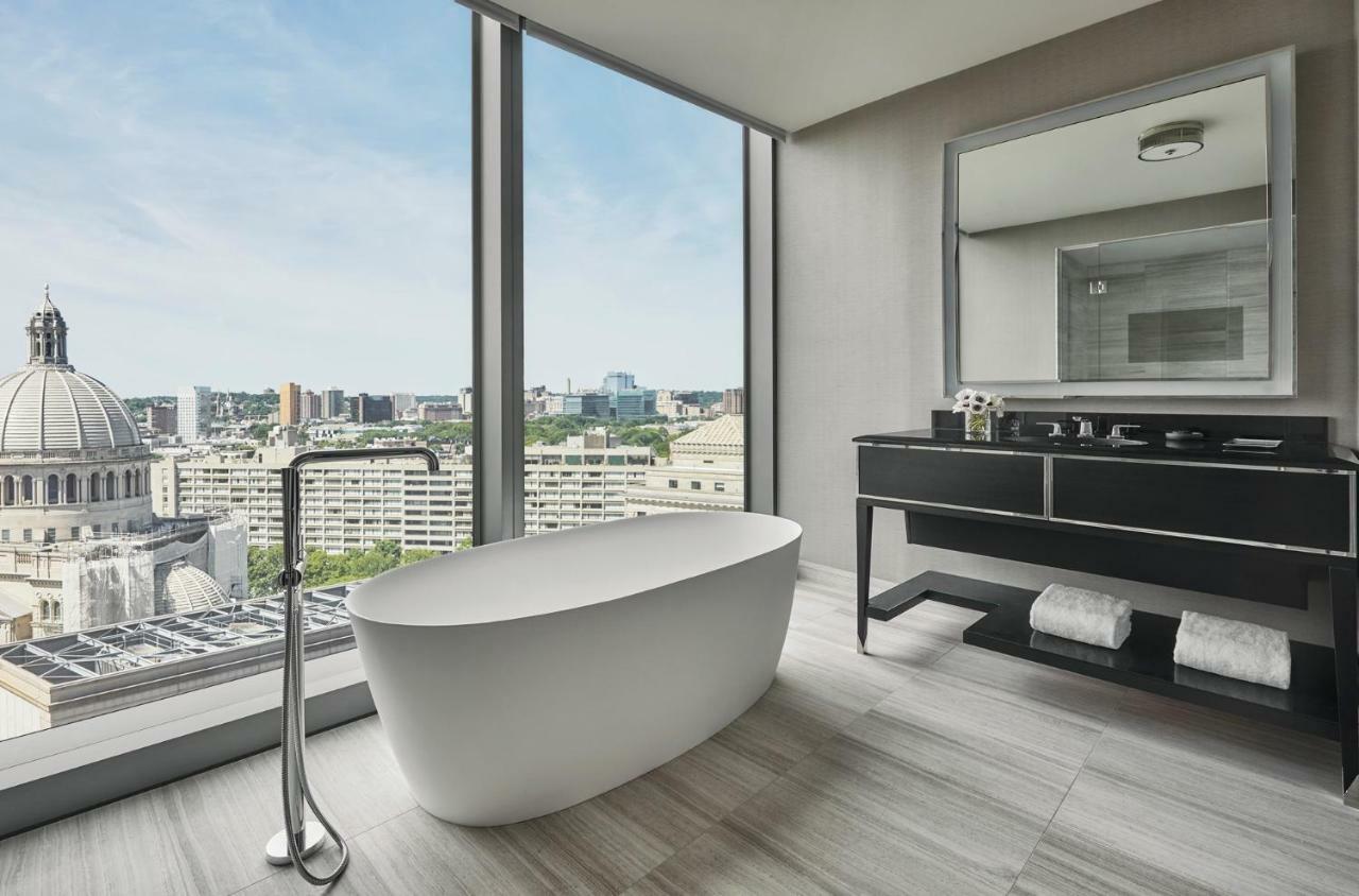 Hotel Four Seasons One Dalton Street, 5*