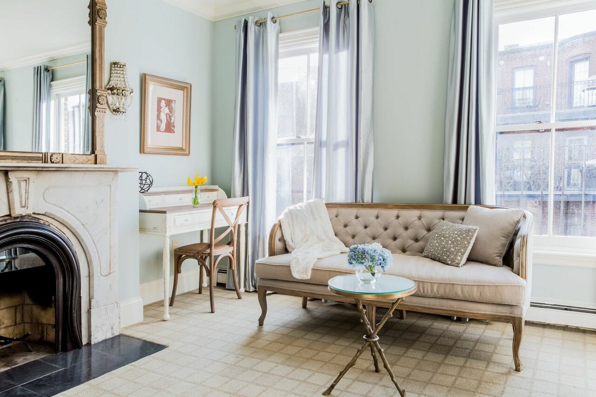 Clarendon Square Bed & Breakfast