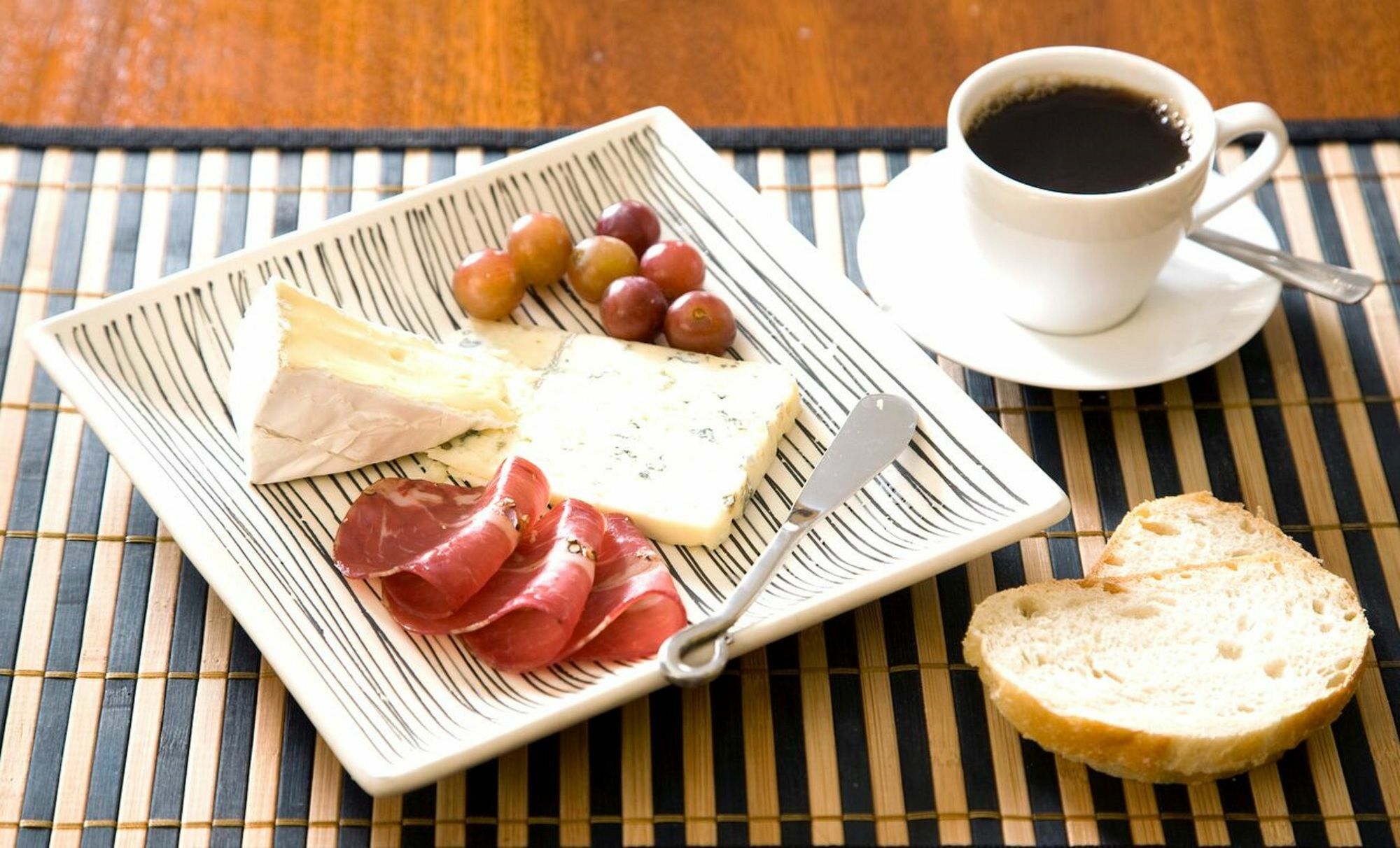 Clarendon Square Bed & Breakfast Boston
