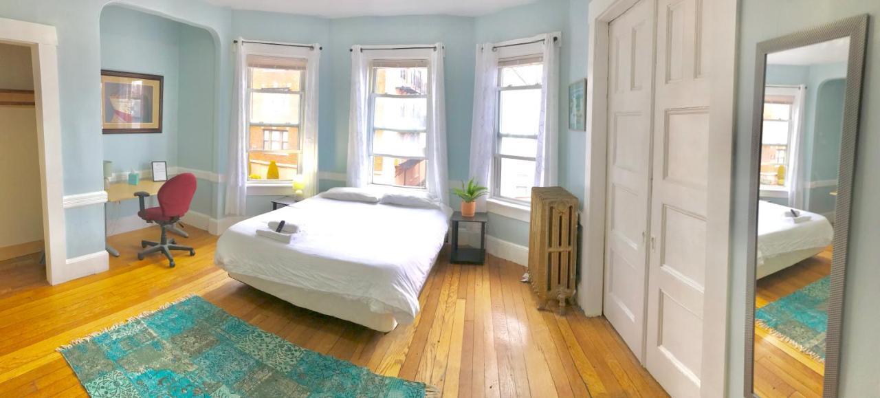 Elm Hill Manor Bed & Breakfast