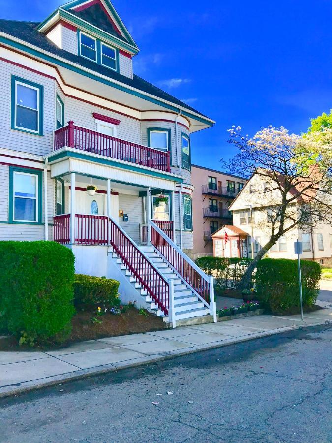 Elm Hill Manor Bed & Breakfast Boston